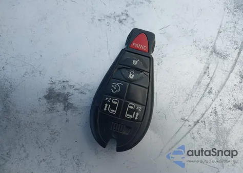 2014 Chrysler Town & Country Touring из США, поврежденный, VIN 2C4RC1BG7ER435819